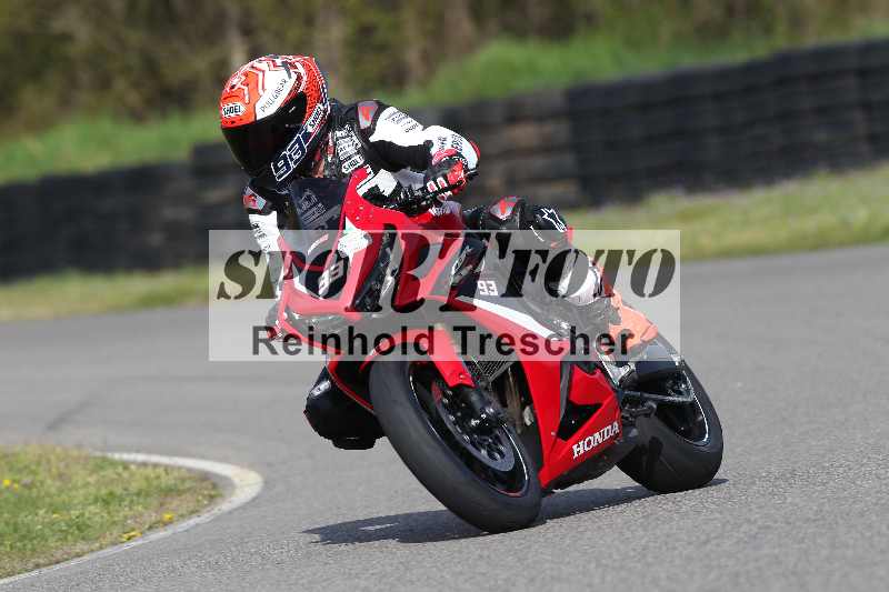 /Archiv-2023/06 10.04.2023 Moto Club Anneau du Rhin/Blanc-Novice/93